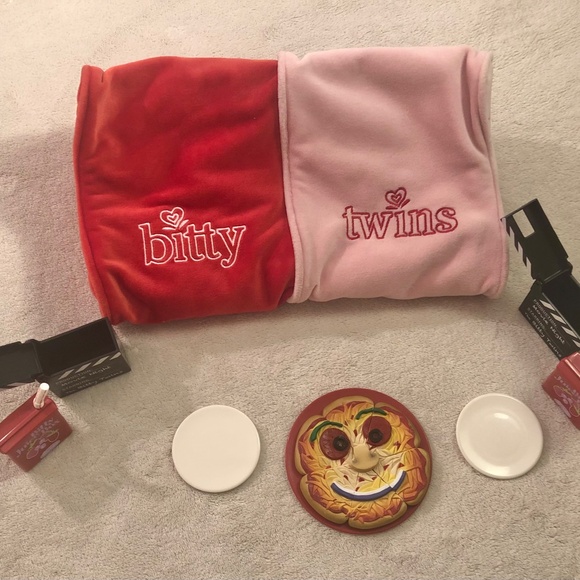 American Girl Bitty Twins Bitty Baby Movie Chair and Snack Set - Picture 4 of 6